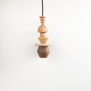 מנורת חוליות - עץ טבעי, דגם 4